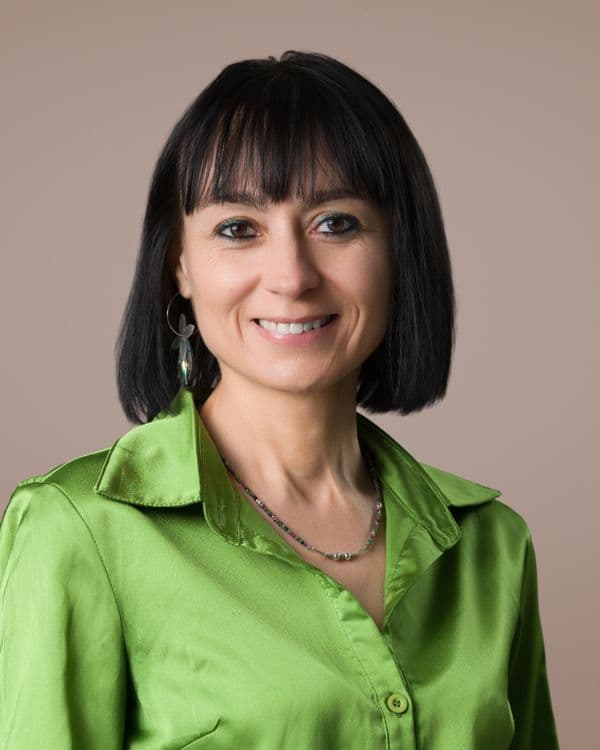Céline Charrat — Assistante Admin, Cabinet Maurel