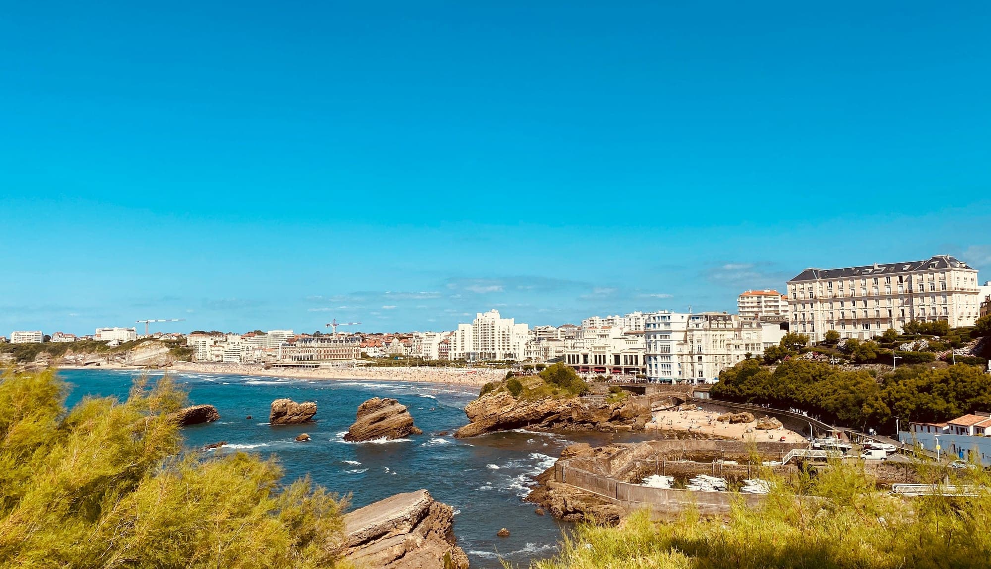 La Grande Plage de Biarritz vue depuis les rochers